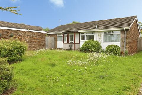 3 bedroom detached bungalow for sale, Stoneleigh Close, East Grinstead