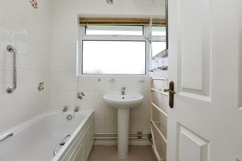 3 bedroom detached bungalow for sale, Stoneleigh Close, East Grinstead