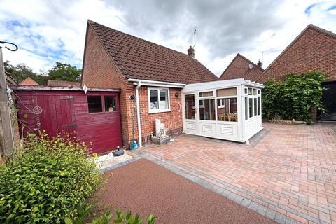 2 bedroom detached bungalow for sale, Spinney Close, Beetley, Dereham