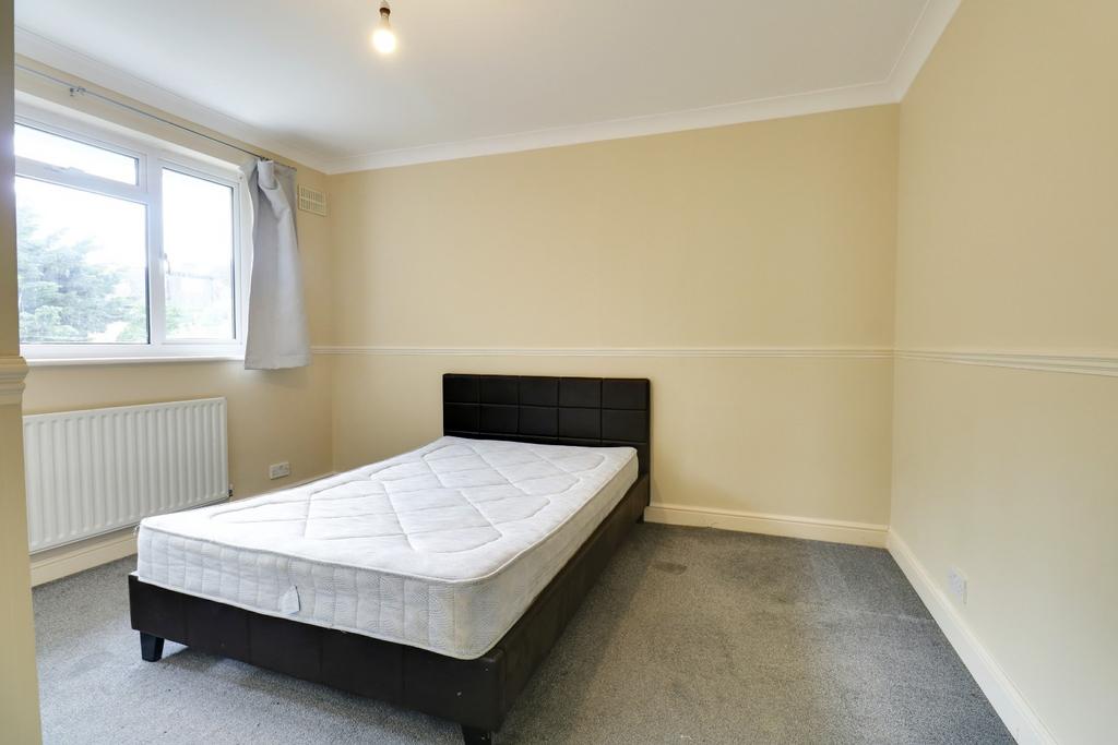 House in Orpington - View 5