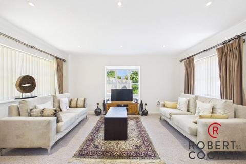3 bedroom detached house for sale, Aspen Grove, Pinner, HA5