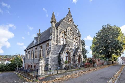 1 bedroom flat for sale, Sutton Gardens, Winchester, Hampshire, SO23
