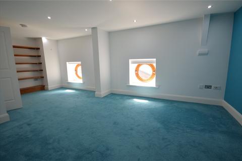1 bedroom flat for sale, Sutton Gardens, Winchester, Hampshire, SO23