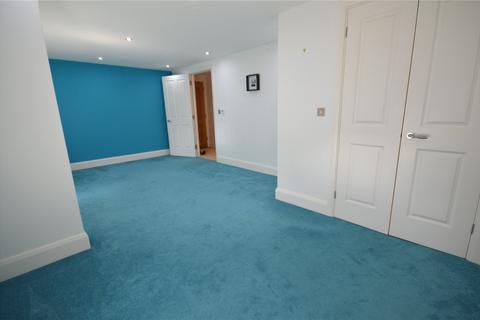 1 bedroom flat for sale, Sutton Gardens, Winchester, Hampshire, SO23
