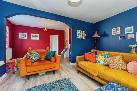 2 bedroom semi-detached house for sale, Yewtree Lane, Manchester, Greater Manchester, M23