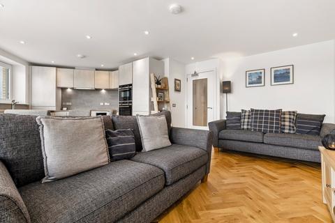2 bedroom apartment for sale, Pollokshaws Road, Shawlands, Glasgow
