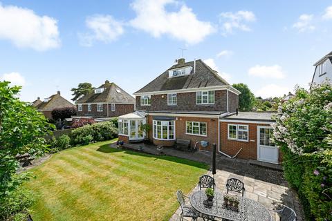 4 bedroom detached house for sale, Eastgate Road, Tenterden, Kent, TN30