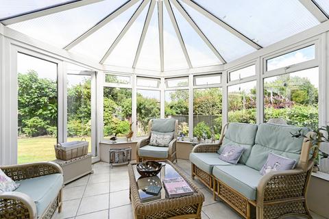 4 bedroom detached house for sale, Eastgate Road, Tenterden, Kent, TN30
