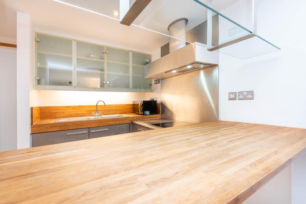 Apartment in Kings Cross - View 4