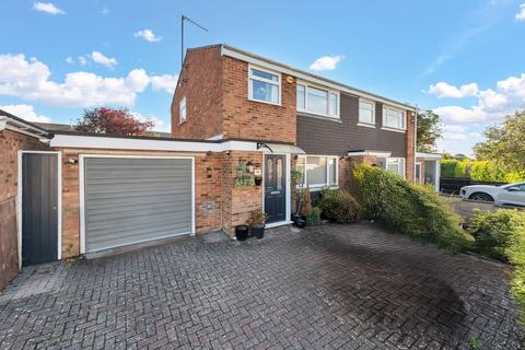3 bedroom semi-detached house for sale, Beechwood Avenue, Royston SG8