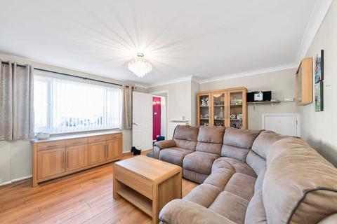 3 bedroom semi-detached house for sale, Beechwood Avenue, Royston SG8