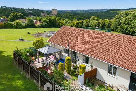 2 bedroom semi-detached bungalow for sale, Windmill Avenue, Conisbrough, Doncaster, South Yorkshire, DN12 2DH