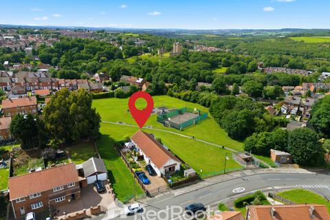2 bedroom semi-detached bungalow for sale, Windmill Avenue, Conisbrough, Doncaster, South Yorkshire, DN12 2DH
