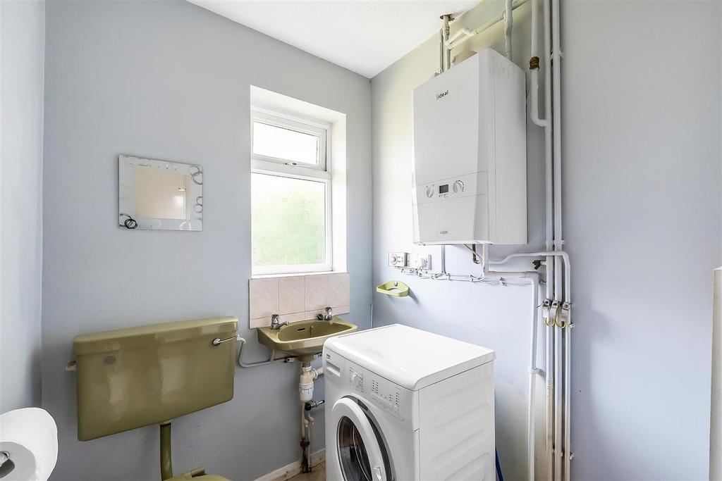 Utility room, utility