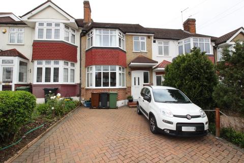 Fairford Gardens, Worcester Park KT4