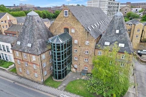 1 bedroom apartment for sale, The Maltings, Clifton Road, Gravesend, Kent, DA11