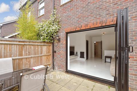 3 bedroom semi-detached house for sale, Somerley Drive, Crawley RH10