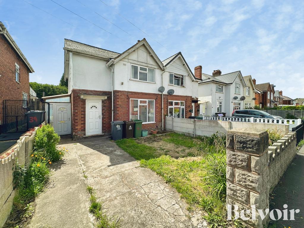 3 bedroom semi-detached house for sale