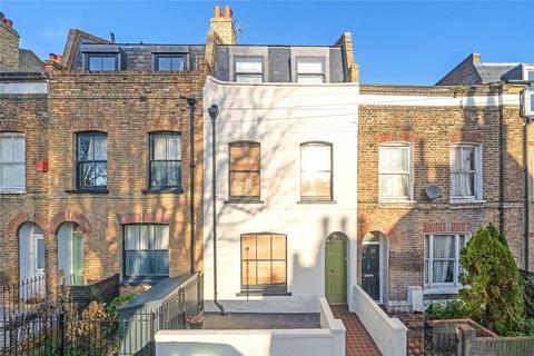 3 bedroom terraced house to rent, Ferndale Road, London, SW9