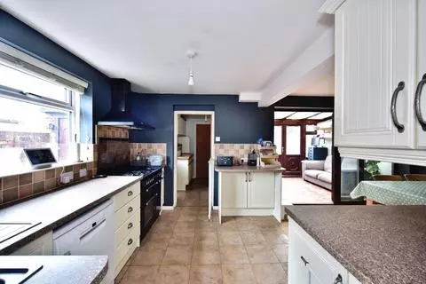 4 bedroom semi-detached house for sale – pohled 4