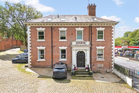 2 bedroom apartment for sale, Mill Lane, Newton-Le-Willows WA12