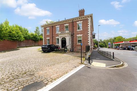 2 bedroom apartment for sale, Mill Lane, Newton-Le-Willows WA12