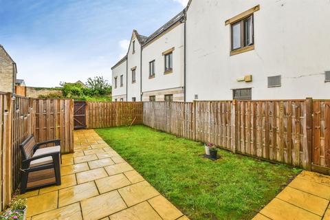 3 bedroom end of terrace house for sale, Avenue La Fleche, CHIPPENHAM