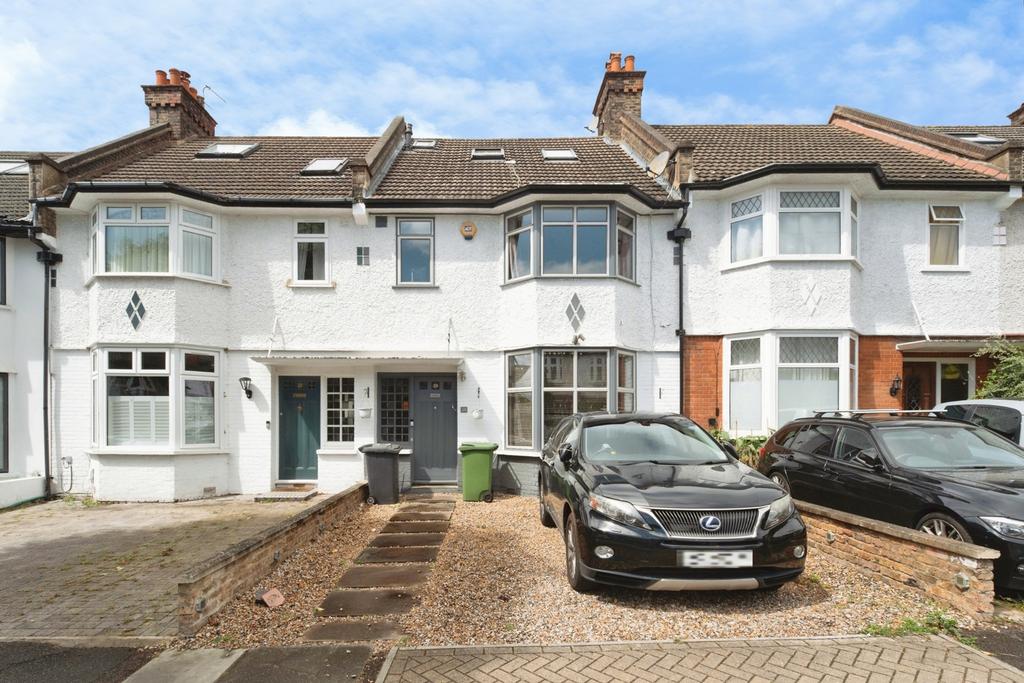5 bedroom terraced house for sale