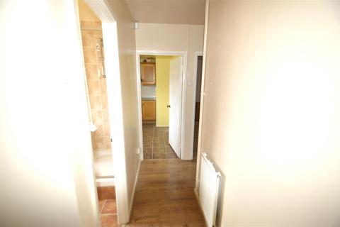 1 bedroom apartment to rent, Bastable Avenue, Barking