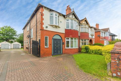 4 bedroom semi-detached house for sale, Seymour Grove, Old Trafford, Manchester, M16