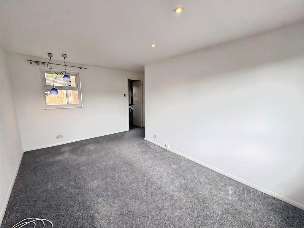 William Smith Close, Cambridge, CB1 - View 3