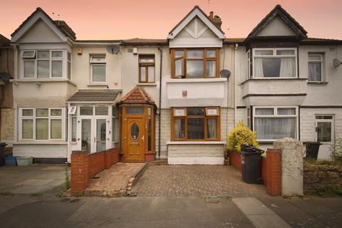 3 bedroom terraced house for sale, Kingston Road, Ilford