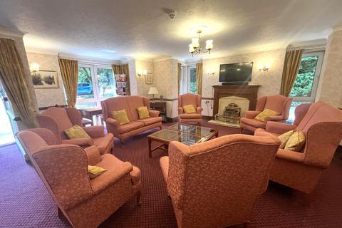2 bedroom retirement property to rent, Grandfield Avenue, WATFORD