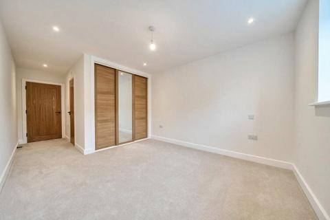 2 bedroom apartment for sale, Embley Park, Romsey, Hampshire