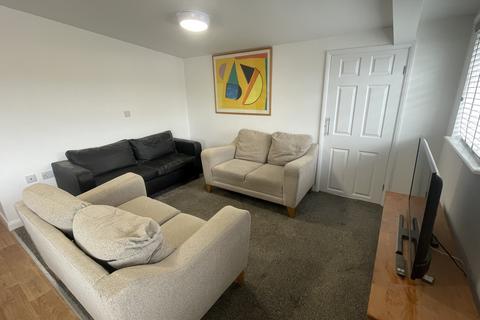 4 bedroom terraced house to rent, Lincoln LN1