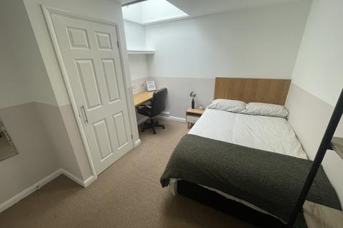 4 bedroom terraced house to rent, Lincoln LN1