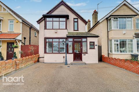3 bedroom detached house for sale, Candover Road, Hornchurch