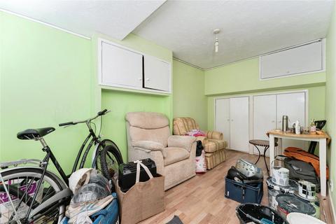 3 bedroom terraced house for sale, Pelham Close, Cottenham, Cambridge, Cambridgeshire, CB24