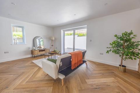 undefined, 2a Southlands Drive, Bath BA2