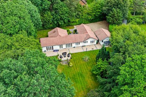 5 bedroom detached bungalow for sale, Hempstead Lane, Potten End, Hertfordshire, HP4 2RZ