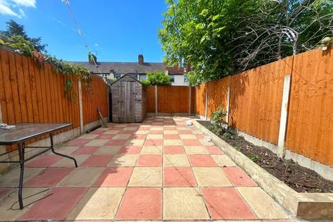 3 bedroom house to rent, Denbigh Road, London, E6