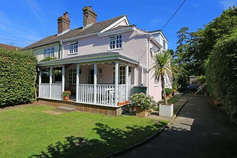 3 bedroom semi-detached house to rent, Stocklands Close, Cuckfield