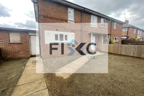 4 bedroom semi-detached house to rent, Sycamore Avenue, Dogsthorpe, Peterborough, Cambridgeshire