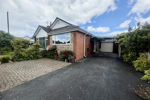 2 bedroom detached bungalow for sale, Richmondfield Lane, Barwick In Elmet, Leeds