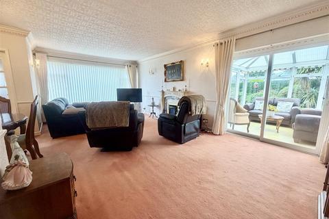 2 bedroom detached bungalow for sale, Richmondfield Lane, Barwick In Elmet, Leeds