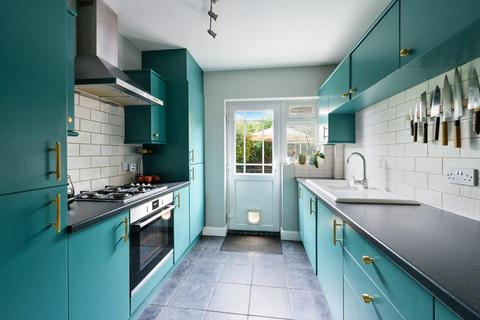 2 bedroom maisonette for sale, The Greenway, Epsom