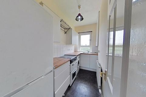 2 bedroom flat to rent, Balmore Road, Glasgow, G22
