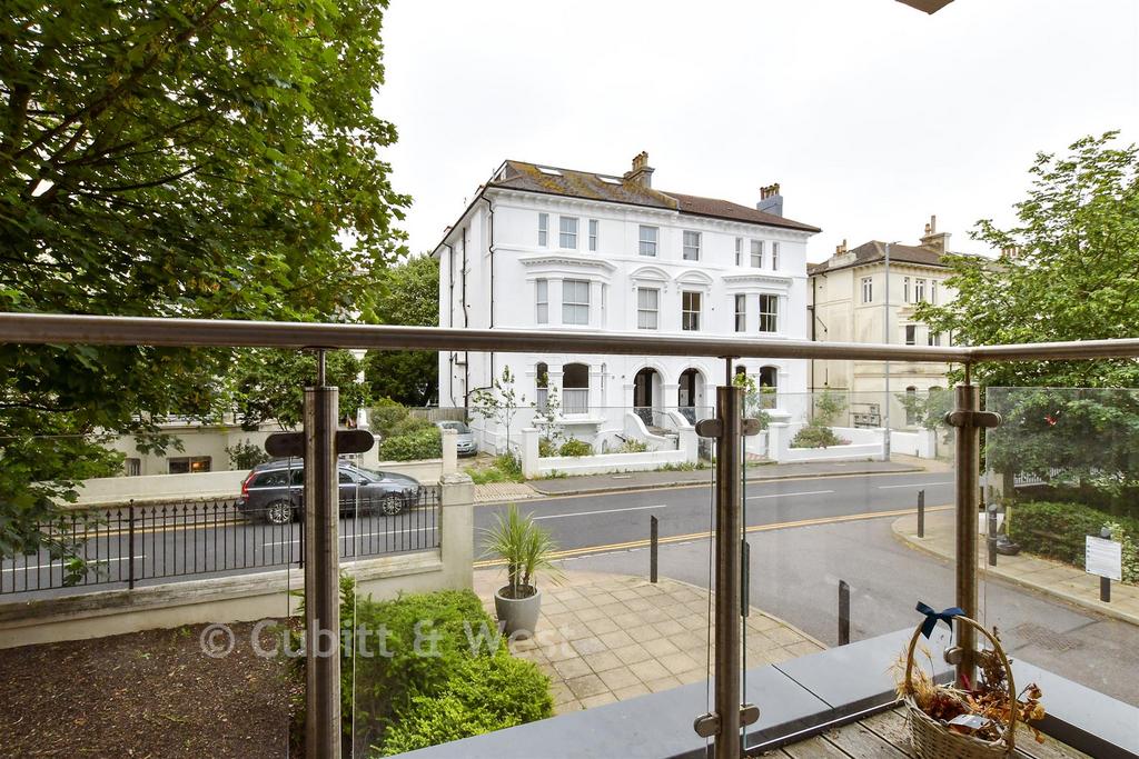 Apartment in Brighton