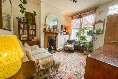 2 bedroom terraced house for sale, Edward Road, Leicester