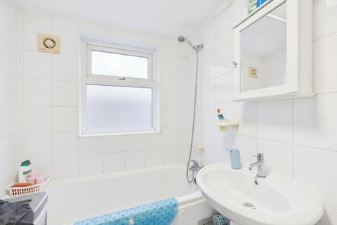 2 bedroom house to rent, Hatherley Road, Tredworth, Gloucester, GL1